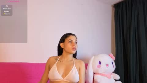Snapshot of belasexxx chatting on December 2, 6:08 am bela online show from December 2, 6:08 am