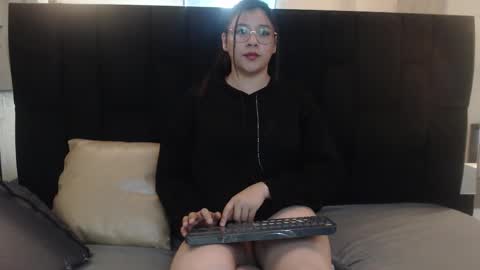 Snapshot of belen_green chatting on February 27, 12:05 pm Belen online show from February 27, 12:05 pm