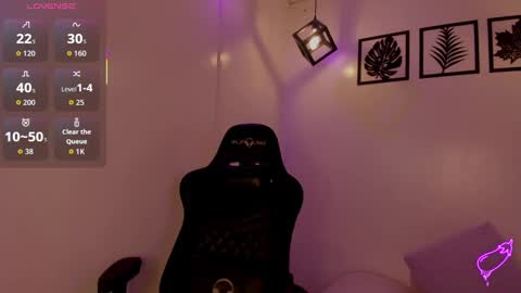 Bella online show from September 14, 8:30 pm