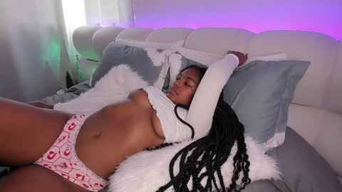  Belkis  online show from December 18, 2:06 pm