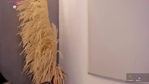 Bella cam online show from October 11, 3:06 am