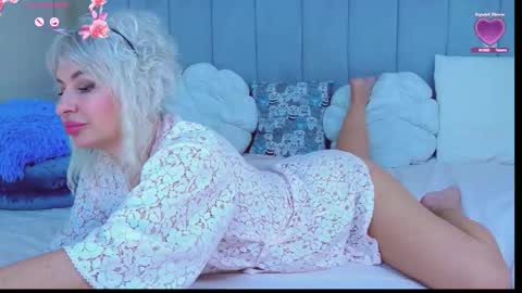 Bella online show from November 27, 7:43 am