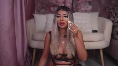 Emma  Bella online show from July 8, 10:03 pm