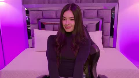 Bella  online show from November 5, 4:34 am