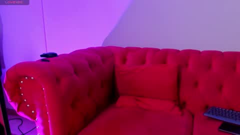 Bella Corbin   online show from June 11, 12:32 am