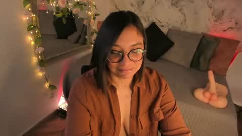 Dessi  online show from June 13, 12:36 pm