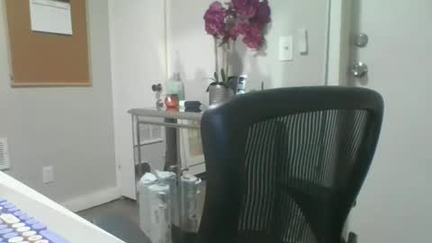 bella_dulce online show from November 6, 6:42 pm