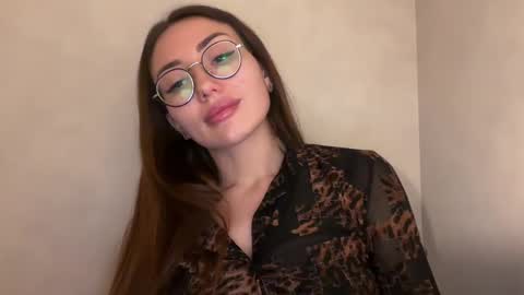 bella_foxxi online show from December 11, 4:31 pm