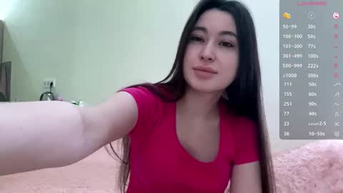 Snapshot of bella_gasp chatting on November 11, 4:01 am Jane online show from November 11, 4:01 am