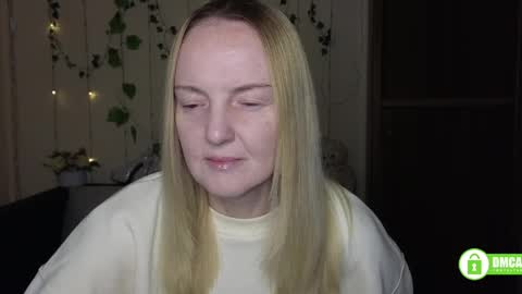 Bella online show from March 18, 12:30 pm