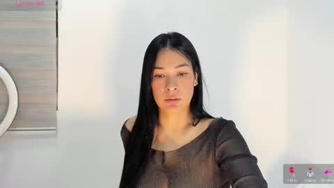 Laura online show from October 4, 9:13 pm