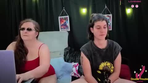 Bella James online show from December 3, 7:23 pm