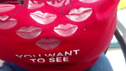 Snapshot of bella_lady_1_ chatting on March 12, 8:10 pm lady online show from March 12, 8:10 pm