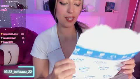  Bella  online show from March 28, 4:06 pm