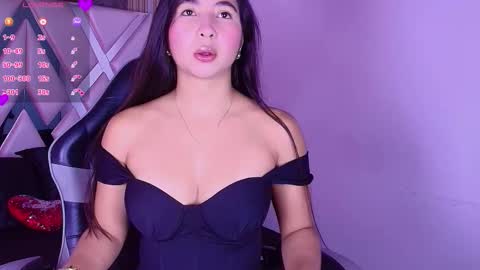 bella_martini_ online show from March 2, 12:23 pm