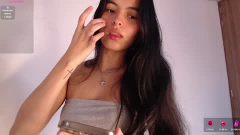   online show from February 5, 9:18 pm