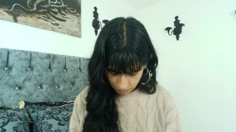 Bella online show from March 31, 1:40 am