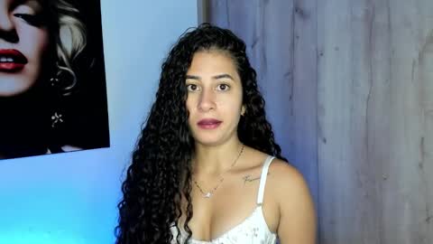 Bella Ponce  online show from October 8, 2:58 pm