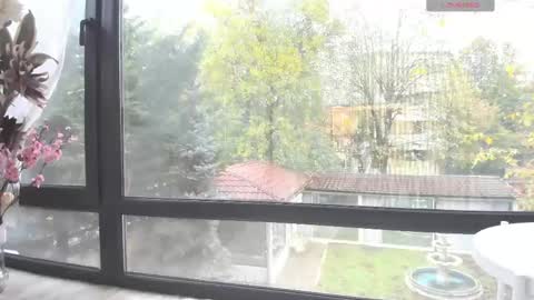 Snapshot of bella_posh chatting on November 12, 5:52 am bella_posh online show from November 12, 5:52 am