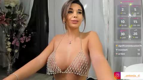 Snapshot of bella_posh chatting on November 14, 6:39 pm bella_posh online show from November 14, 6:39 pm