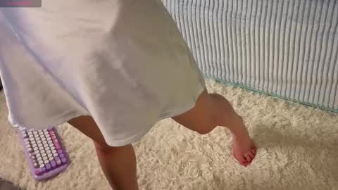 Bella online show from February 3, 12:42 am