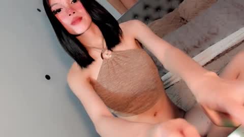 Snapshot of bella_tara chatting on October 29, 2:58 am Bella online show from October 29, 2:58 am