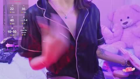 bella_thixx online show from March 10, 4:06 am