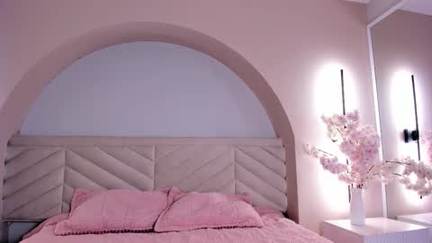 Bella online show from March 5, 12:12 pm