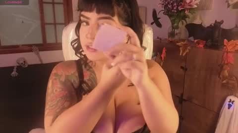 Bella  online show from October 14, 8:09 pm