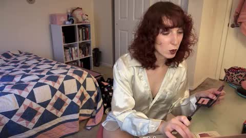 Snapshot of bellababy444 chatting on November 17, 5:41 pm bellababy444 online show from November 17, 5:41 pm