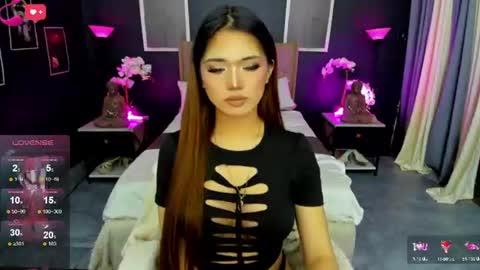 Bella online show from June 13, 5:44 pm