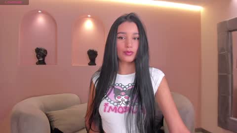 Snapshot of bellacarteer_ chatting on January 10, 12:26 pm Bella C online show from January 10, 12:26 pm