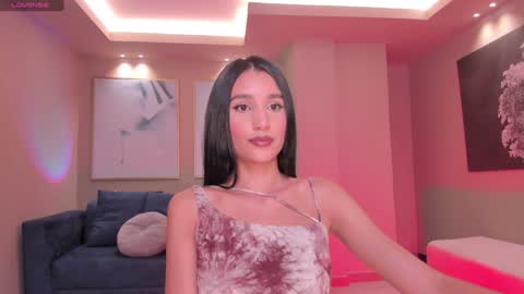 Snapshot of bellacarteer_ chatting on January 15, 3:29 pm Bella C online show from January 15, 3:29 pm