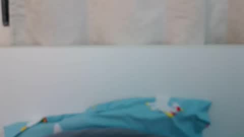 bellacrystall online show from January 7, 6:05 am