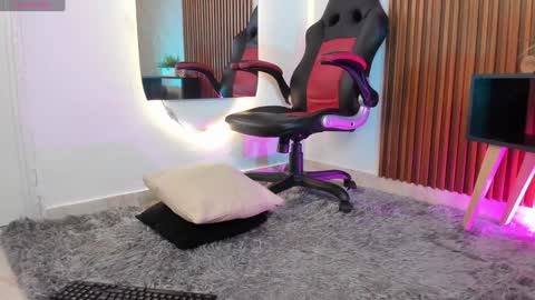 belladuboiss_ online show from January 10, 3:37 pm
