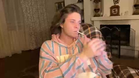 Snapshot of bellafae chatting on February 12, 9:21 pm Baila online show from February 12, 9:21 pm