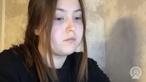 Snapshot of bellahadid8 chatting on November 28, 6:54 pm Charming Hamster online show from November 28, 6:54 pm