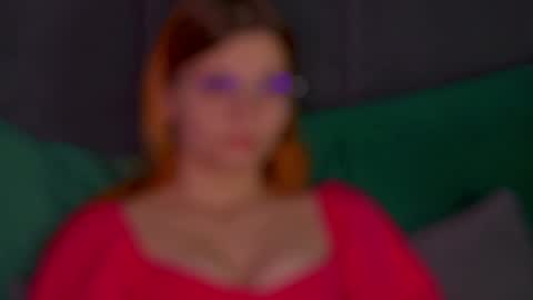 Snapshot of bellamarebelle chatting on October 19, 4:35 am BellaMarebelle online show from October 19, 4:35 am