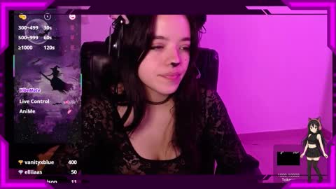 Bella Monteluna online show from November 1, 3:52 am