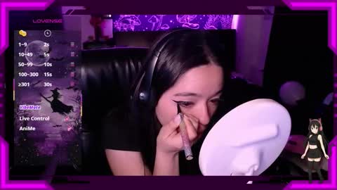 Bella Monteluna online show from December 3, 11:03 pm