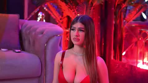 Bella online show from February 10, 6:23 pm