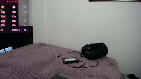   online show from January 15, 1:09 pm