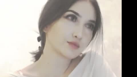 Snapshot of bellapoarch chatting on July 22, 3:37 pm sophie online show from July 22, 3:37 pm