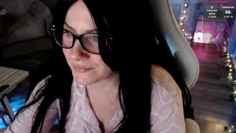 Starr40 online show from April 16, 7:31 am