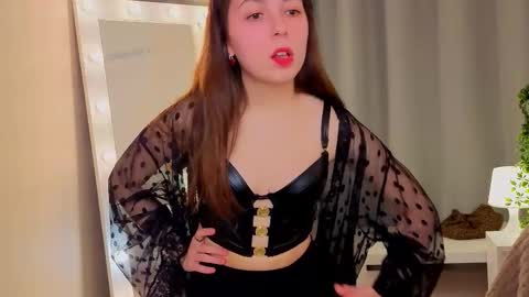 Bella online show from March 6, 5:37 am