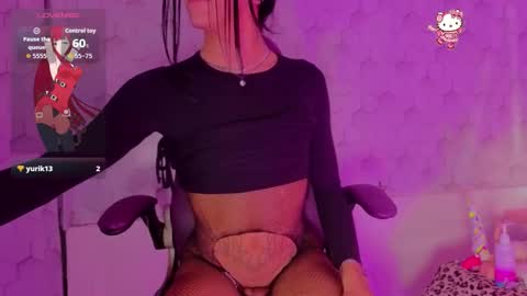 Bella online show from December 1, 7:08 pm