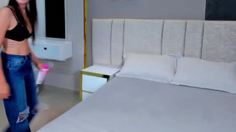 TINY online show from January 7, 11:45 am