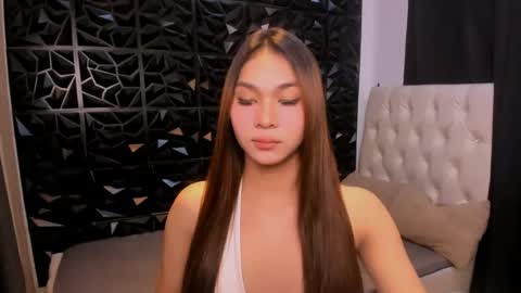 Snapshot of bellatrixnoir69 chatting on July 20, 12:18 pm bella online show from July 20, 12:18 pm