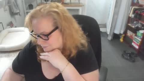 Bellavoca online show from November 7, 8:20 pm