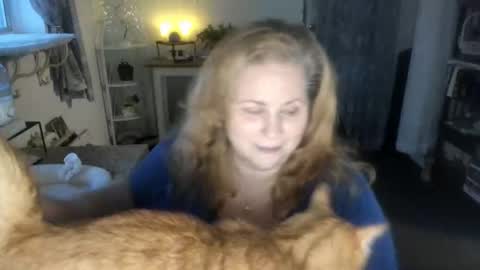 Bellavoca online show from November 27, 11:45 am